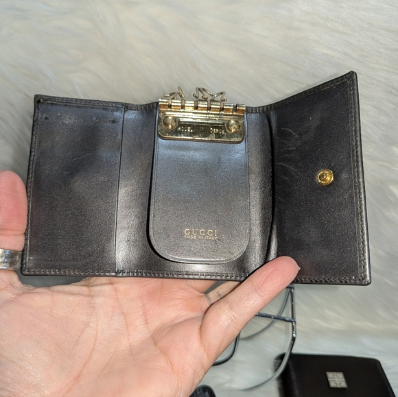 Vintage Gucci Dark Gray Patent Leather Keyholder - Picture 3 of 14